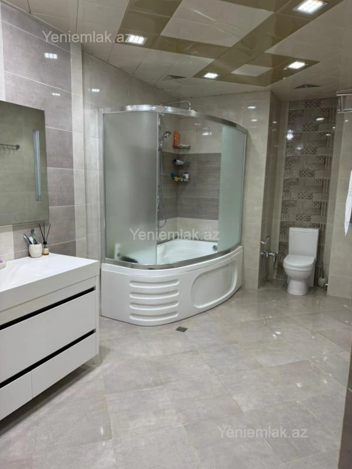 Satılır 4 otaqlı yeni tikili 209 m²