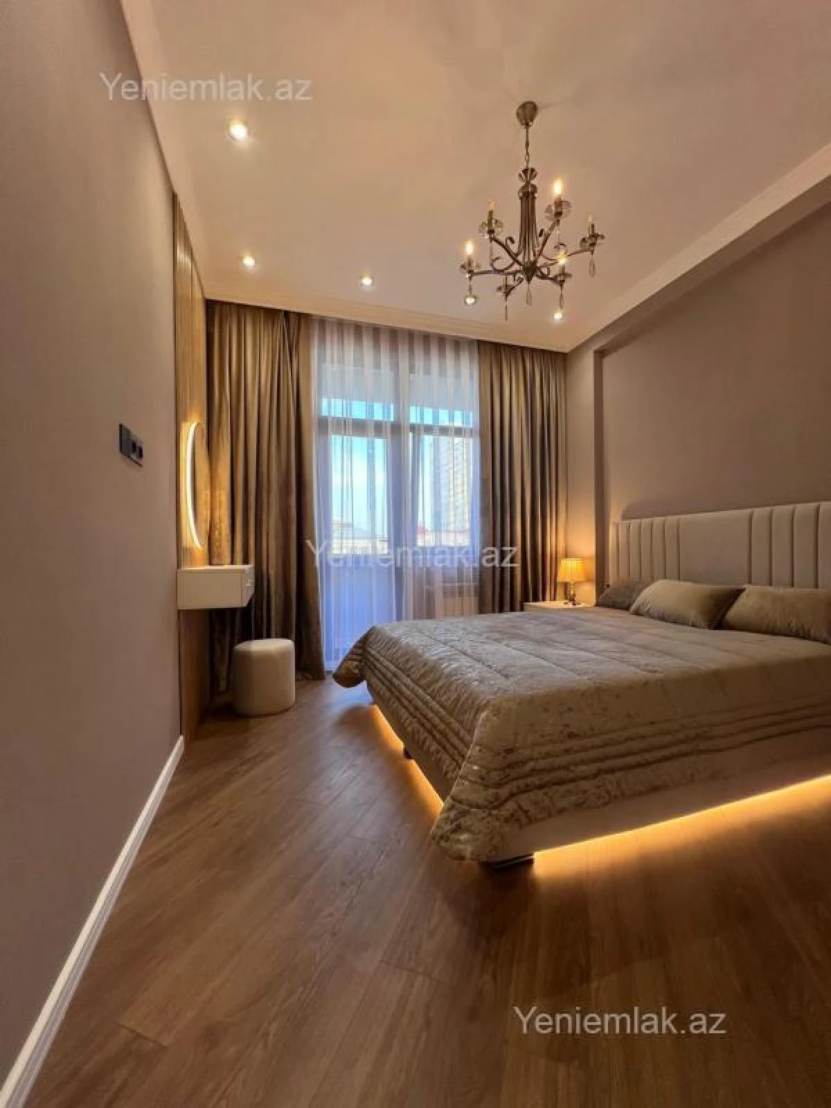 Satılır 2 otaqlı yeni tikili 60 m²