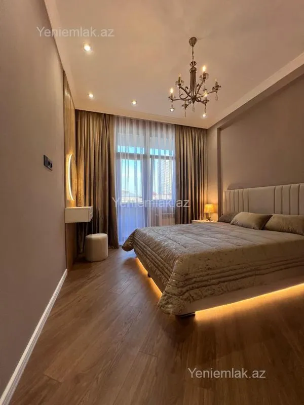 Satılır 2 otaqlı yeni tikili 60 m²