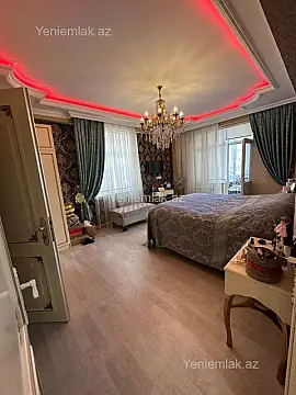 Satılır 5 otaqlı yeni tikili 250 m²