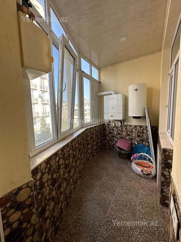 Satılır 5 otaqlı yeni tikili 250 m²