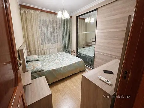 Satılır 3 otaqlı köhnə tikili 80 m²