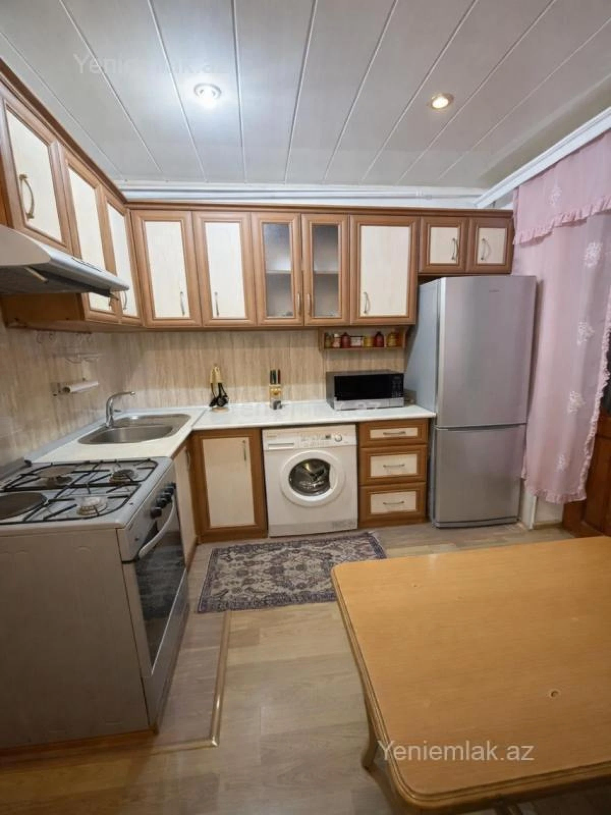 Satılır 3 otaqlı köhnə tikili 80 m²