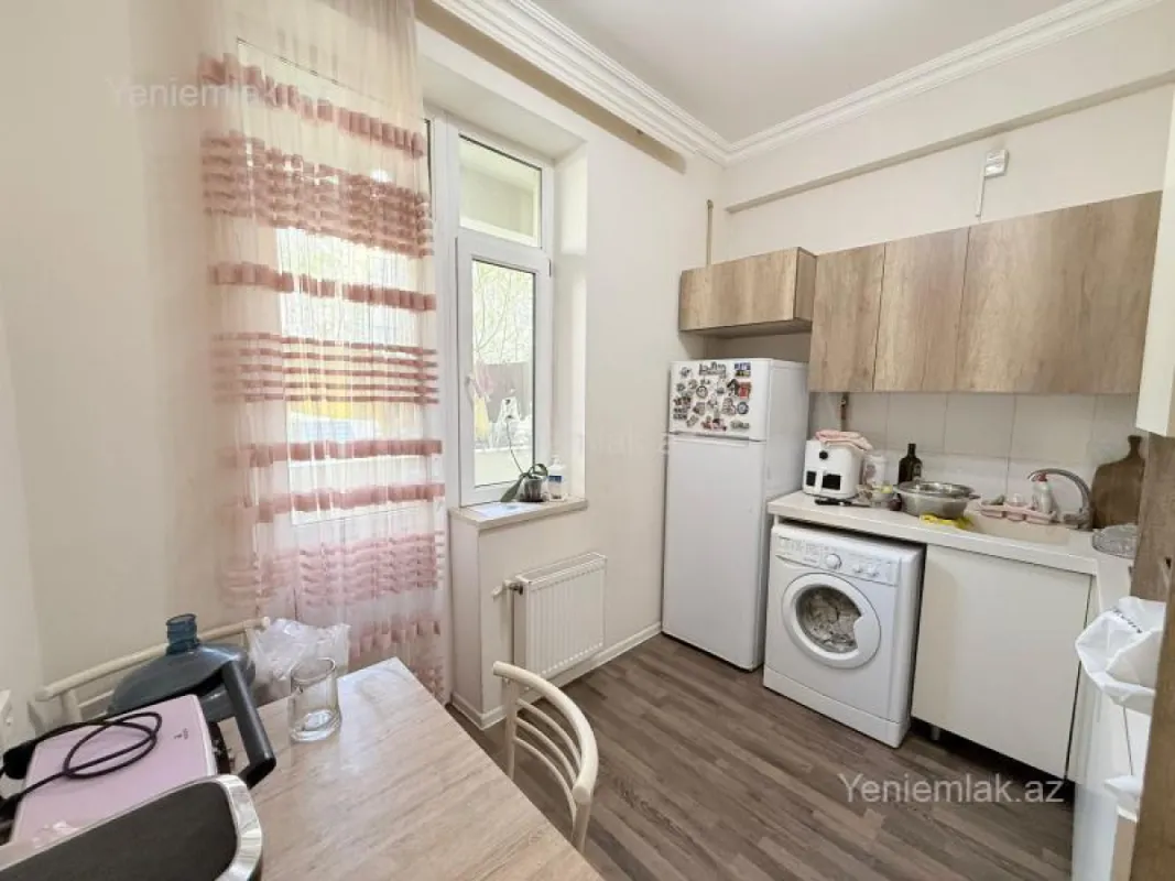 Satılır 3 otaqlı yeni tikili 85 m²