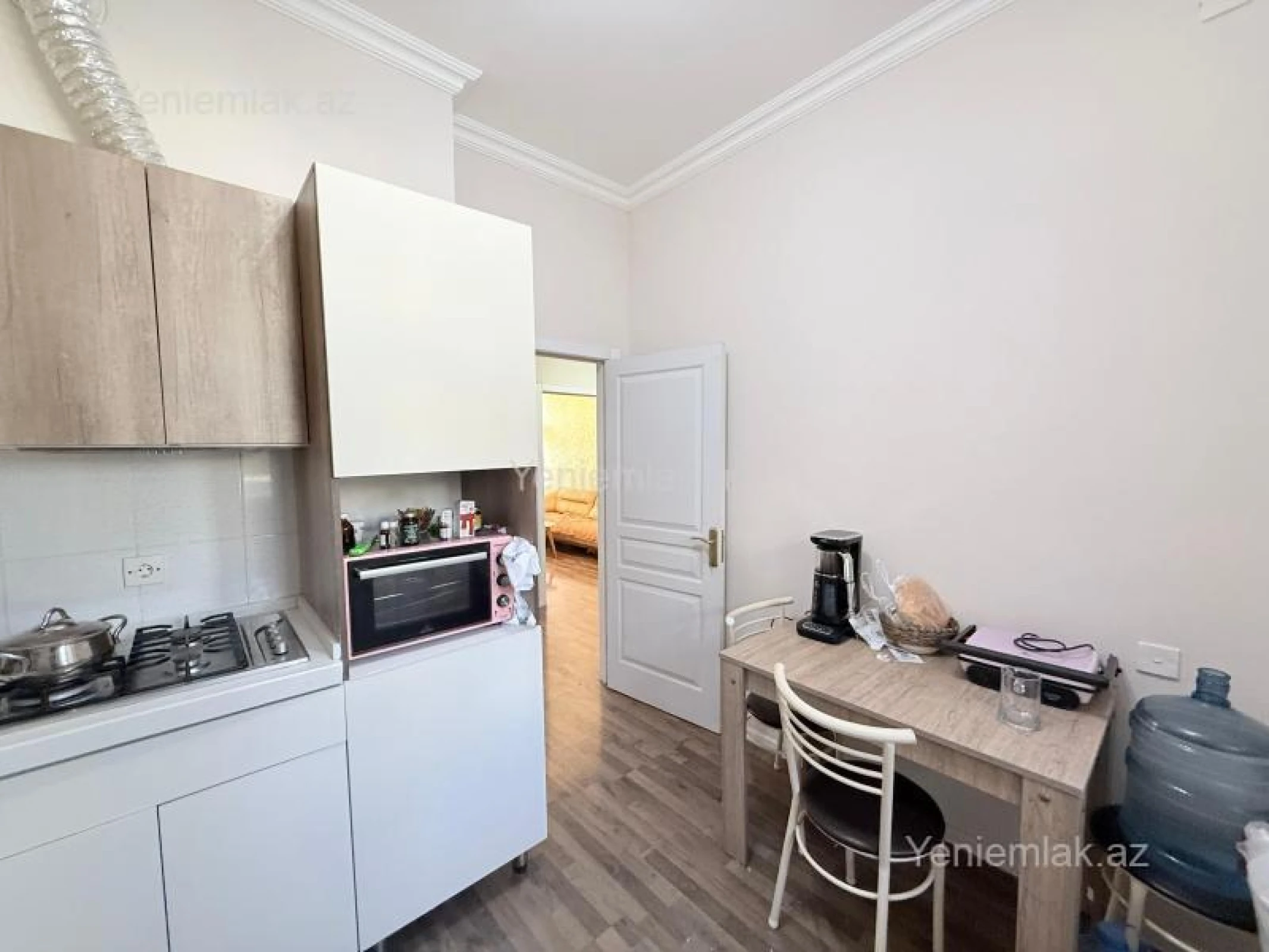 Satılır 3 otaqlı yeni tikili 85 m²