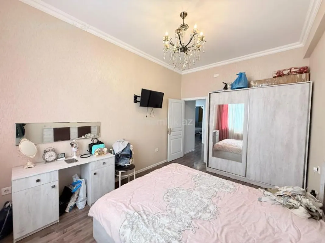 Satılır 3 otaqlı yeni tikili 85 m²