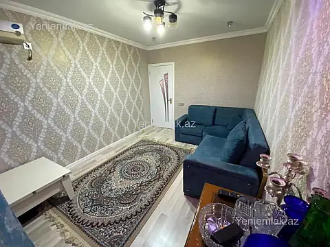 Satılır 5 otaqlı köhnə tikili 100 m²