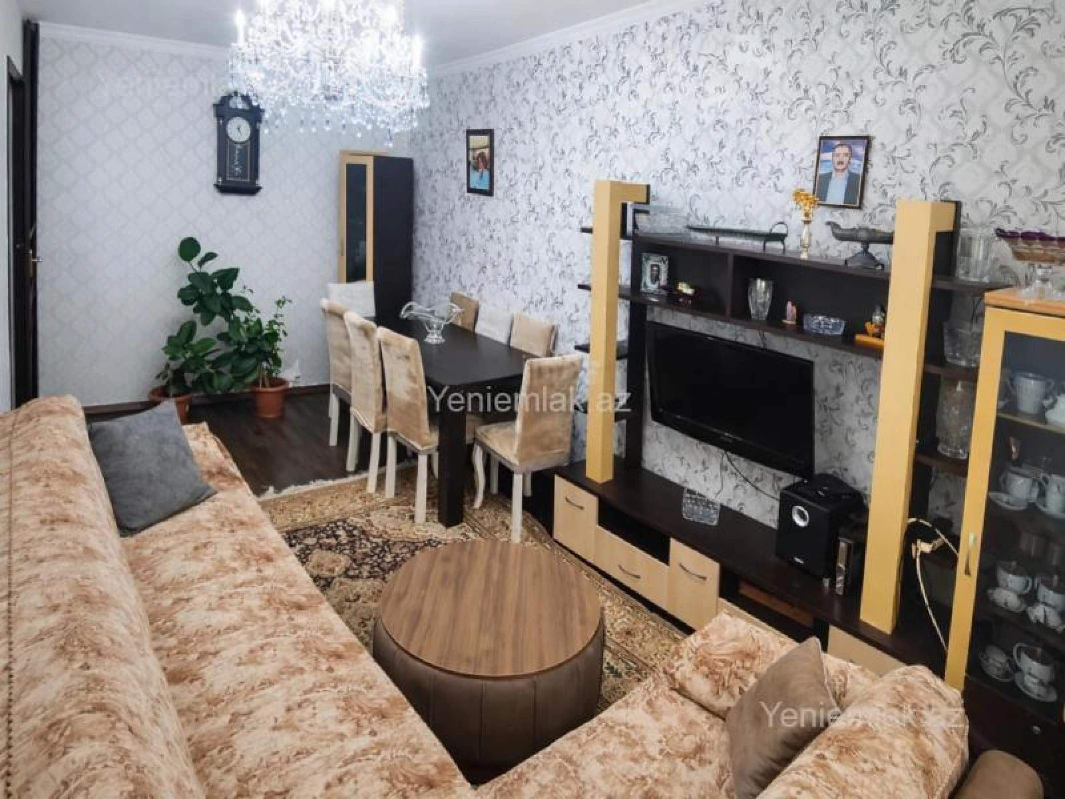 Satılır 3 otaqlı köhnə tikili 80 m²