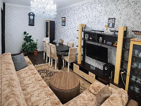 Satılır 3 otaqlı köhnə tikili 80 m²