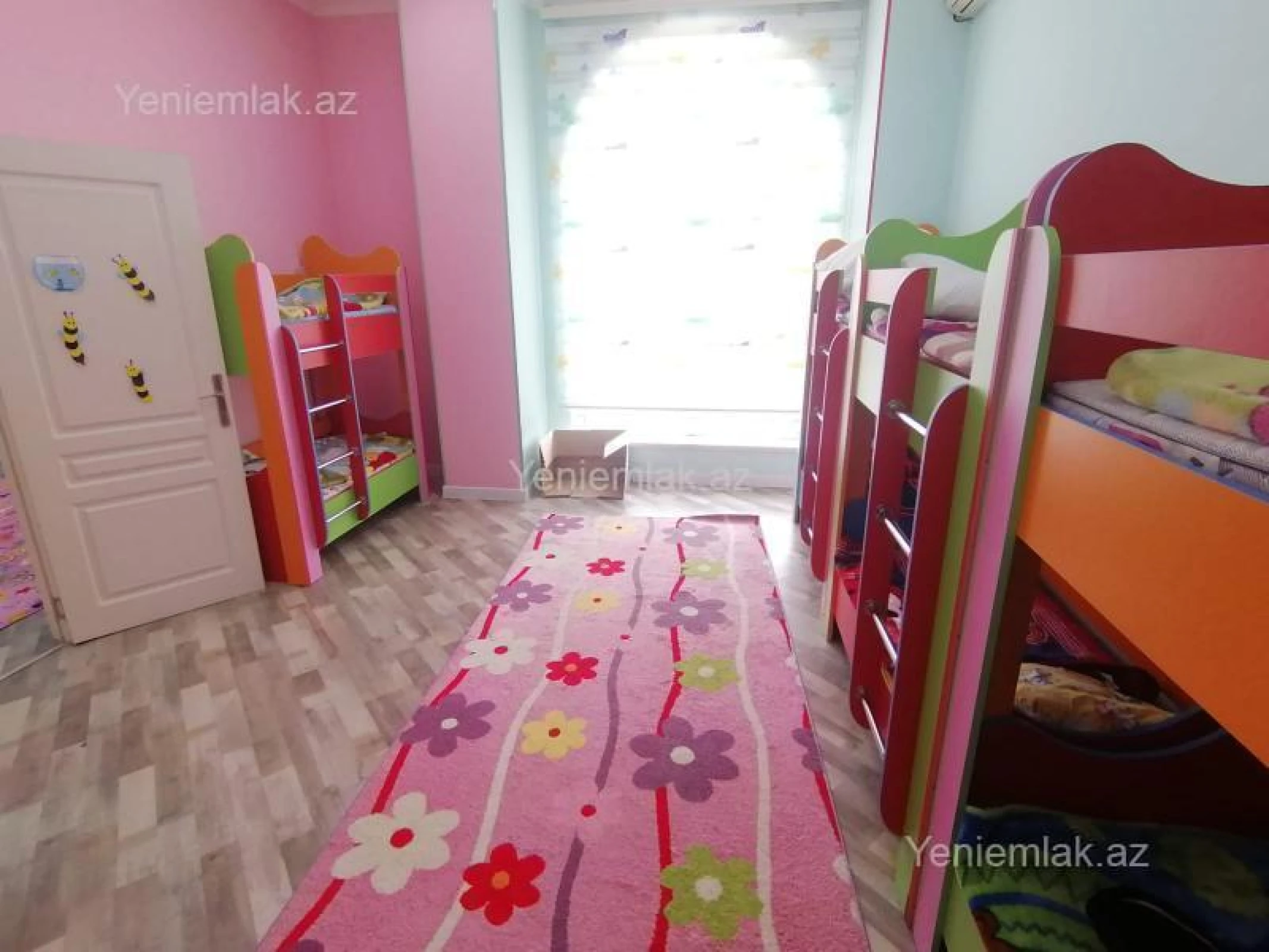 Satılır 10 otaqlı obyekt 500 m²