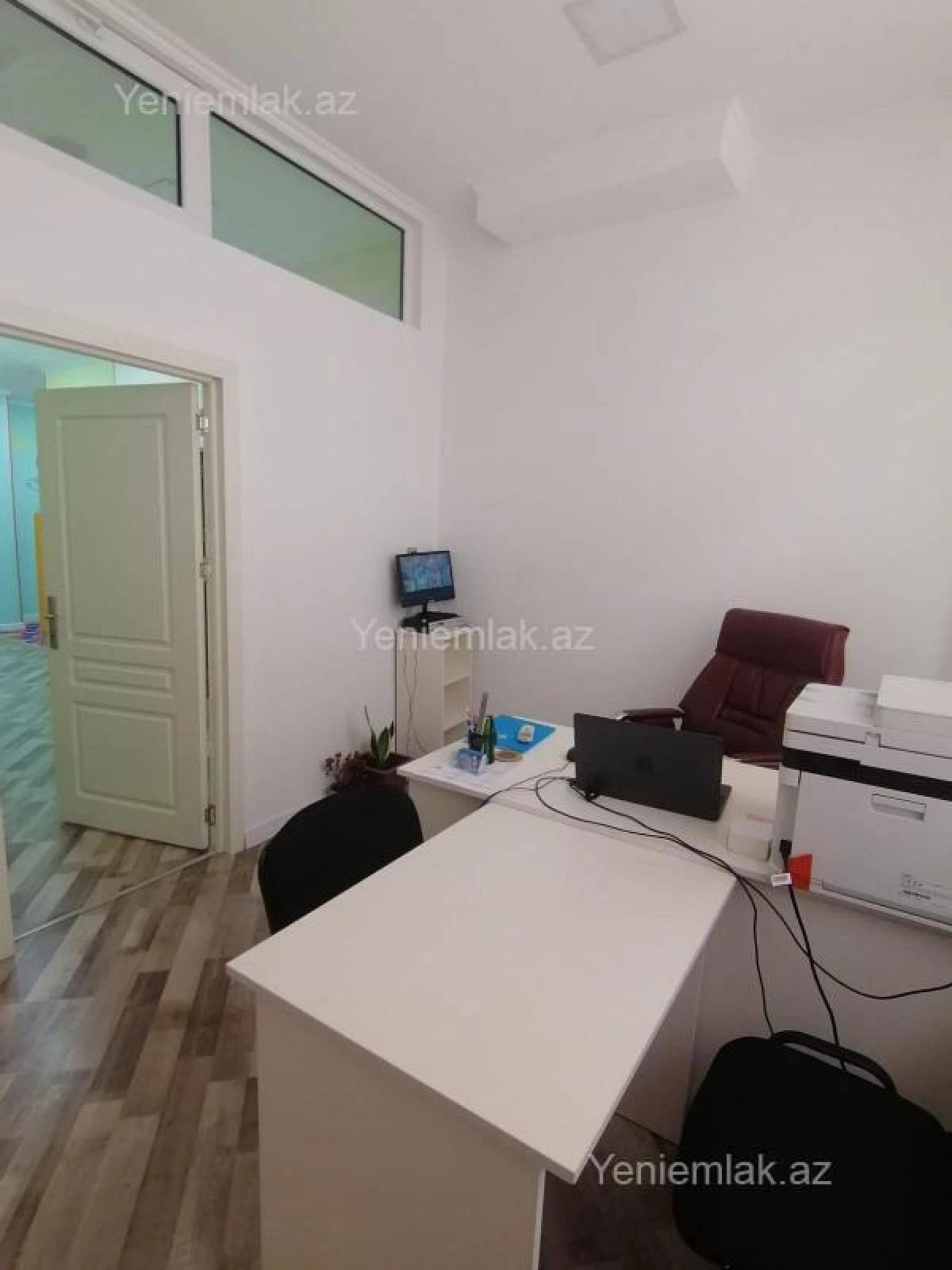 Satılır 10 otaqlı obyekt 500 m²