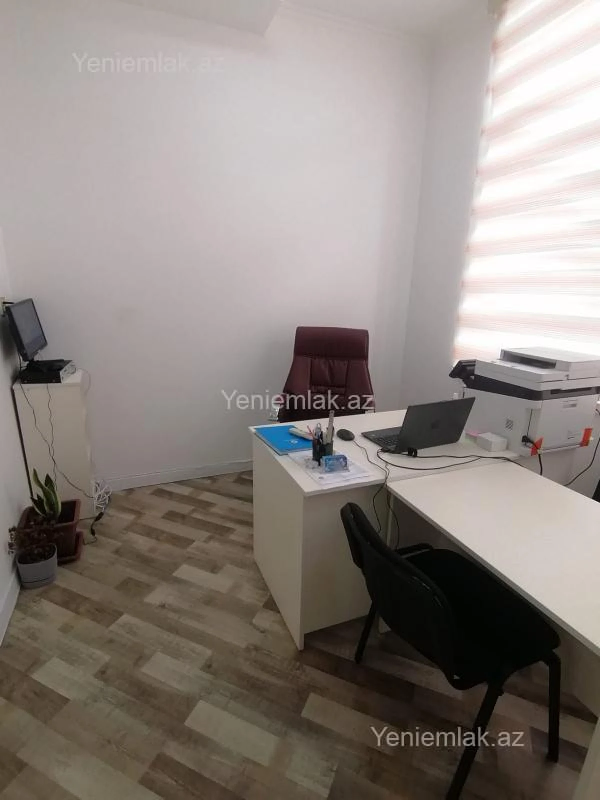 Satılır 10 otaqlı obyekt 500 m²