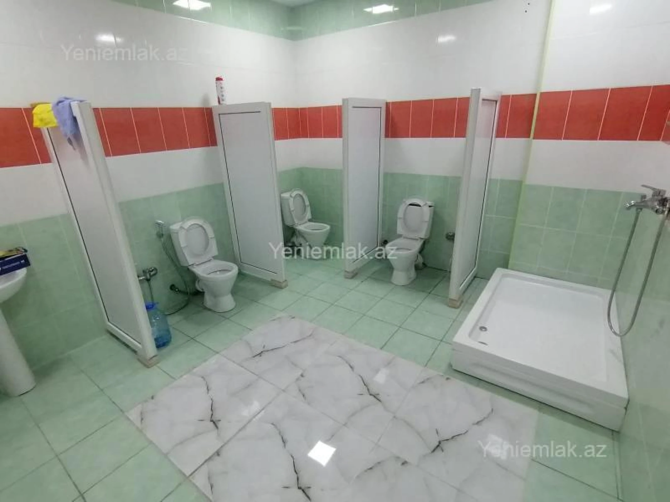 Satılır 10 otaqlı obyekt 500 m²