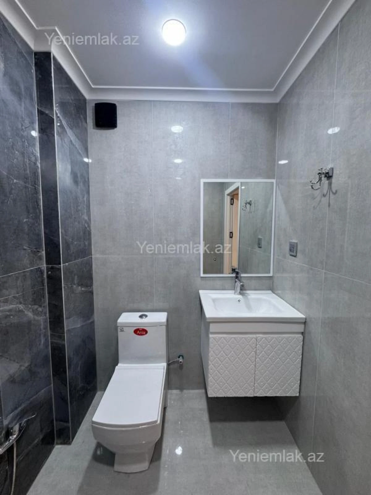 Satılır 2 otaqlı yeni tikili 54 m²