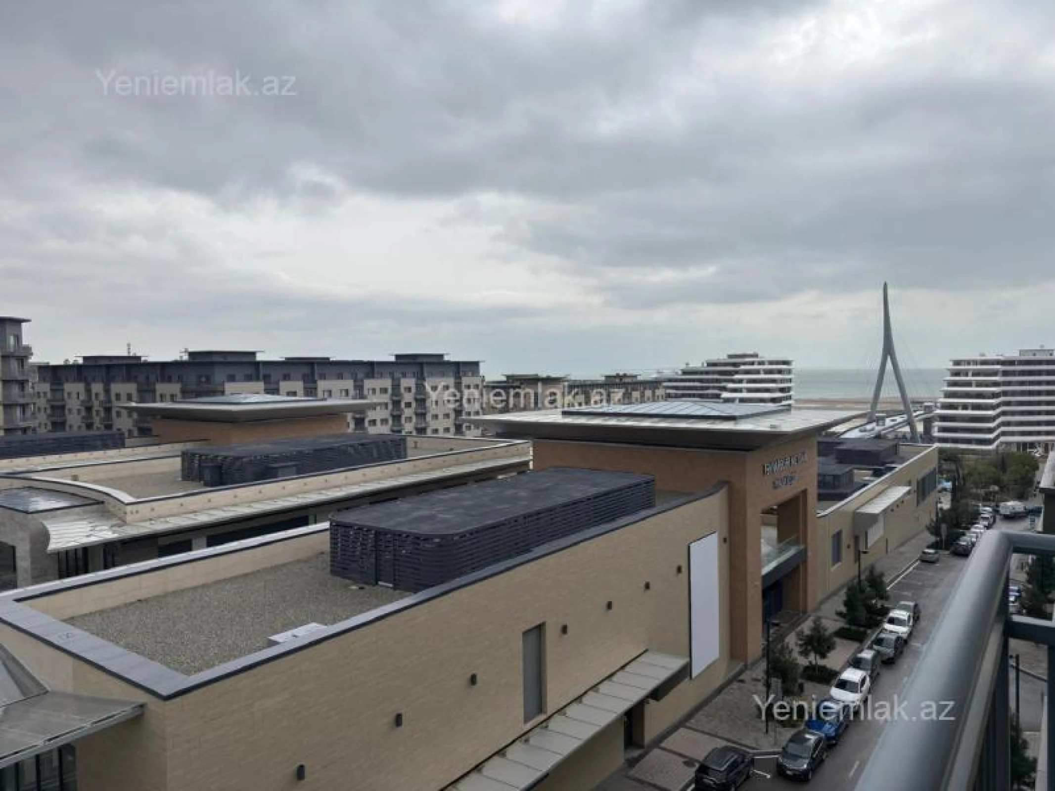 Satılır 5 otaqlı yeni tikili 195 m²