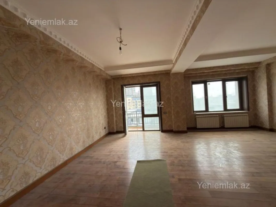 Satılır 5 otaqlı yeni tikili 195 m²