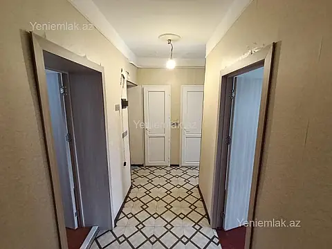 Satılır 2 otaqlı köhnə tikili 62 m²