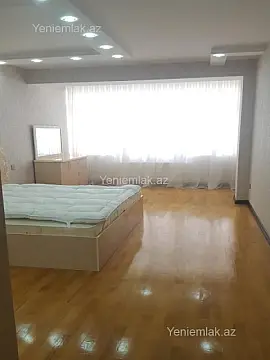 Satılır 3 otaqlı yeni tikili 136 m²