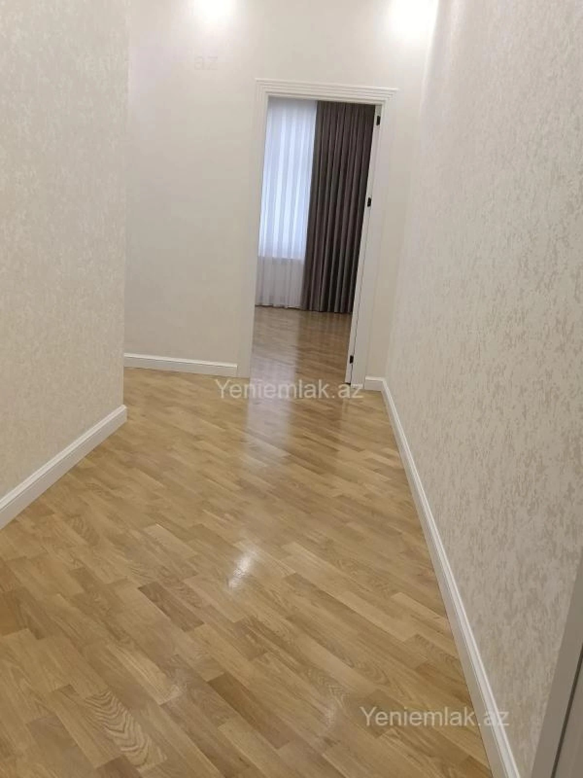 Satılır 3 otaqlı yeni tikili 110 m²