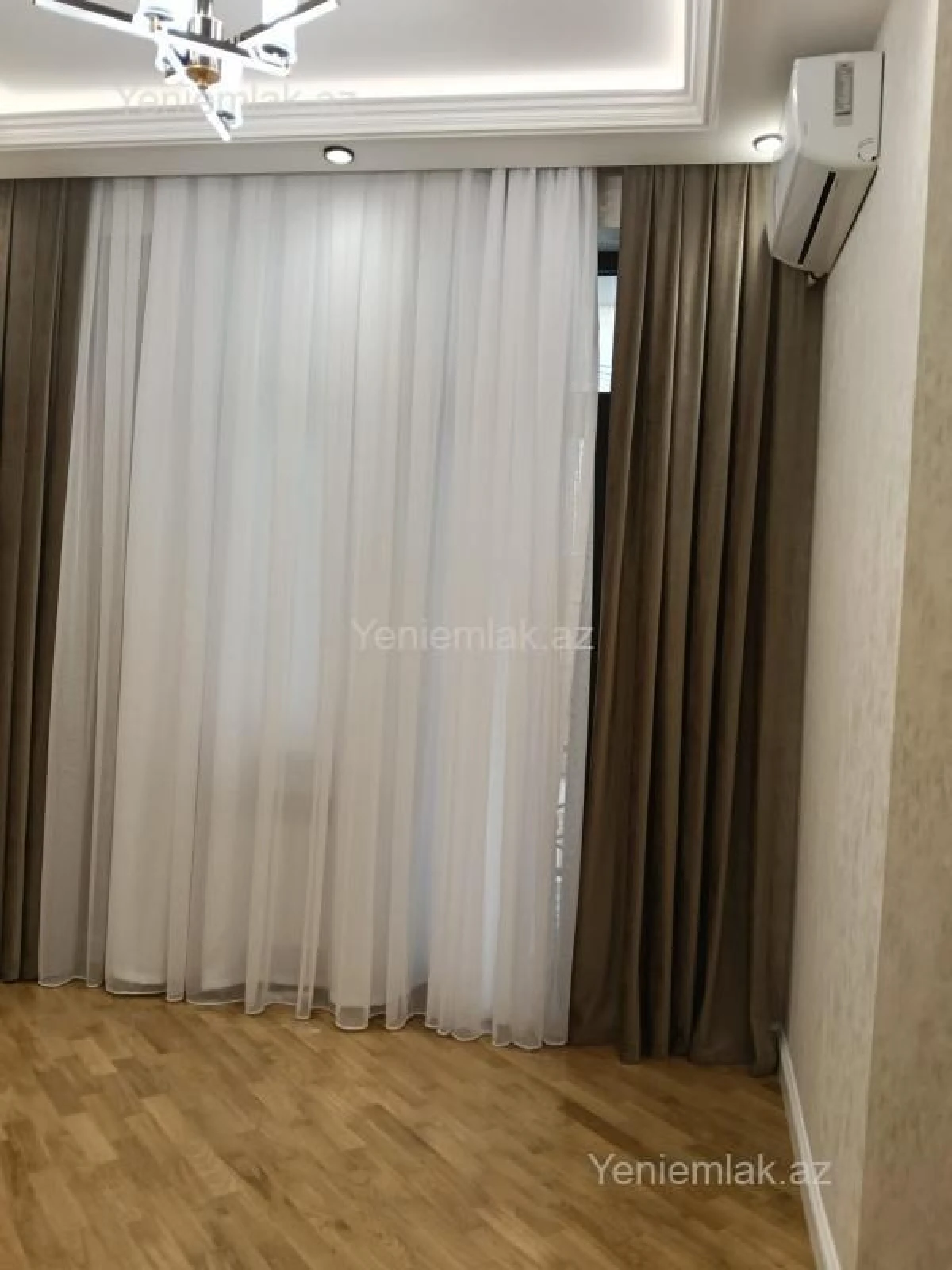 Satılır 3 otaqlı yeni tikili 110 m²