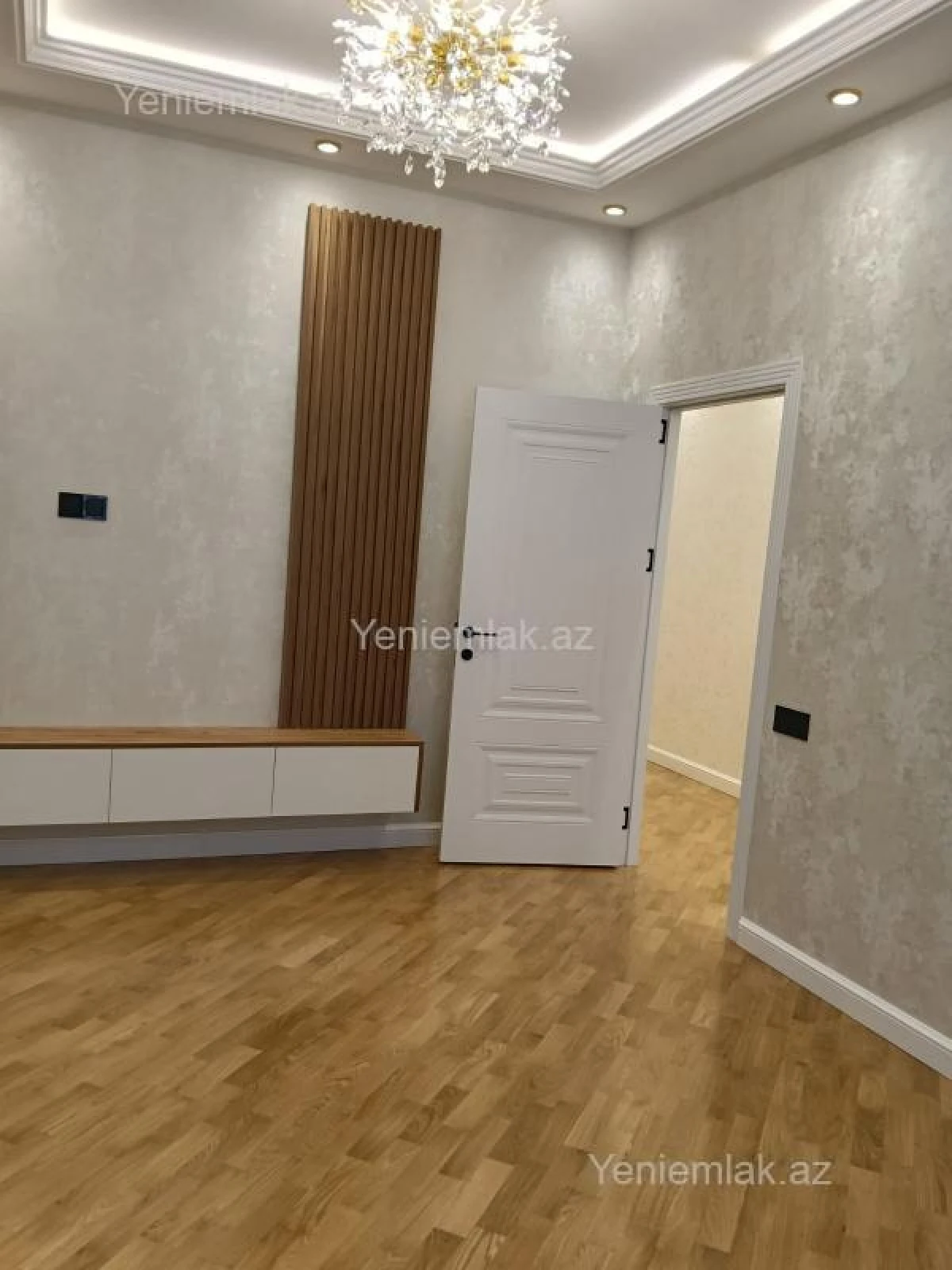 Satılır 3 otaqlı yeni tikili 110 m²