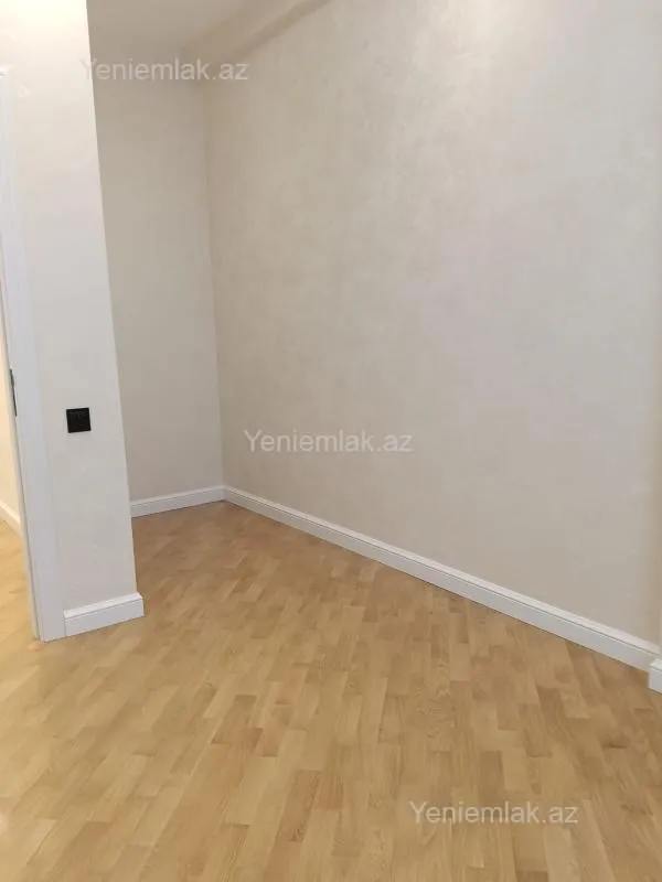 Satılır 3 otaqlı yeni tikili 110 m²