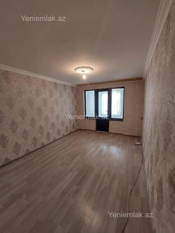 Satılır 2 otaqlı köhnə tikili 48 m²