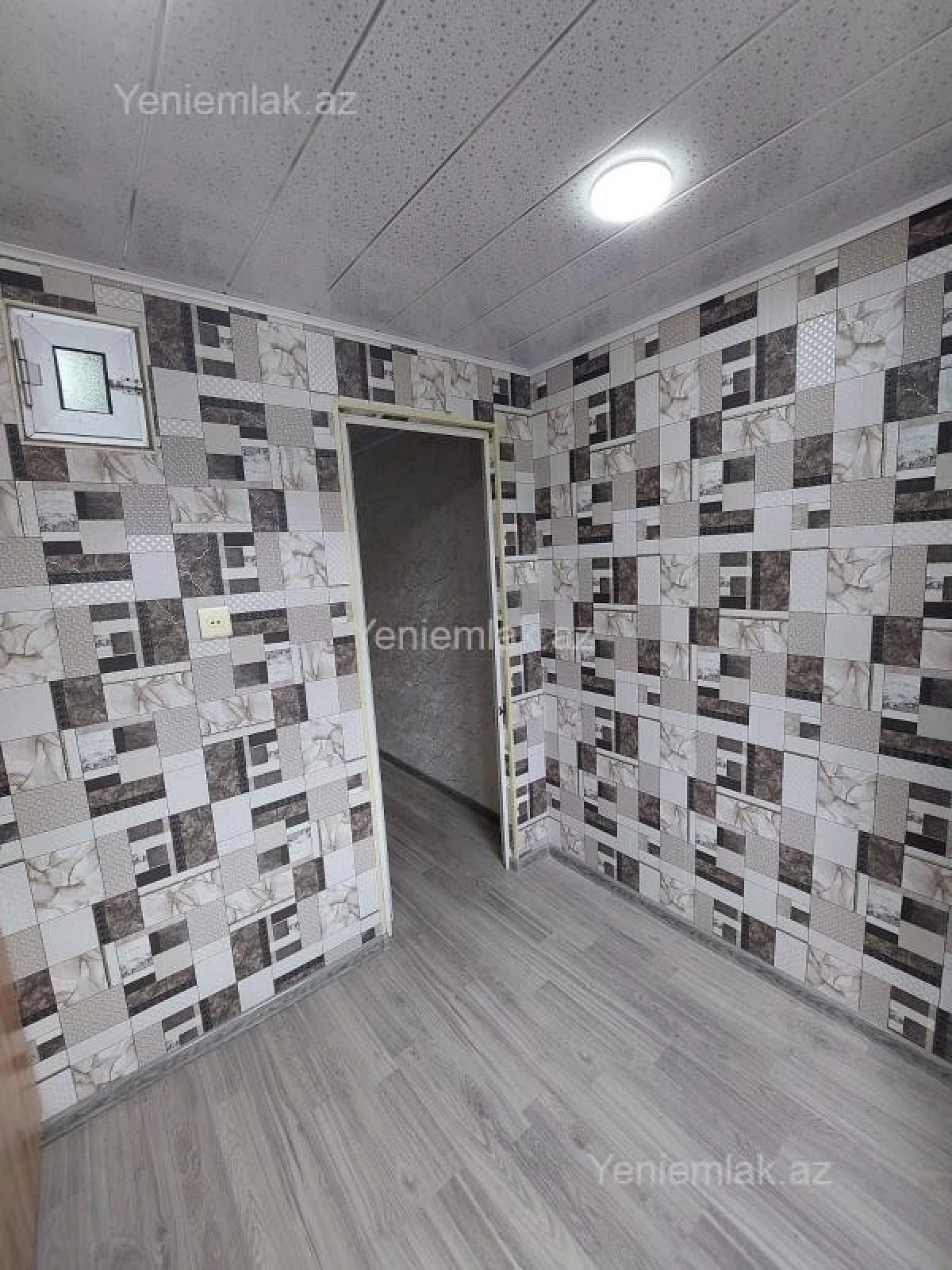 Satılır 2 otaqlı köhnə tikili 48 m²