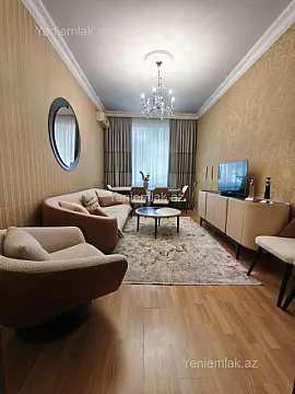 Satılır 3 otaqlı köhnə tikili 70 m²