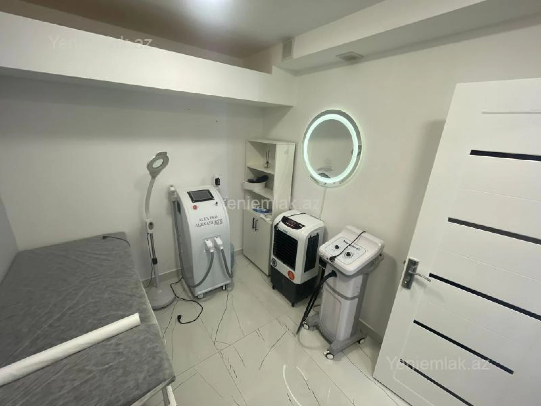 Satılır 5 otaqlı obyekt 70 m²