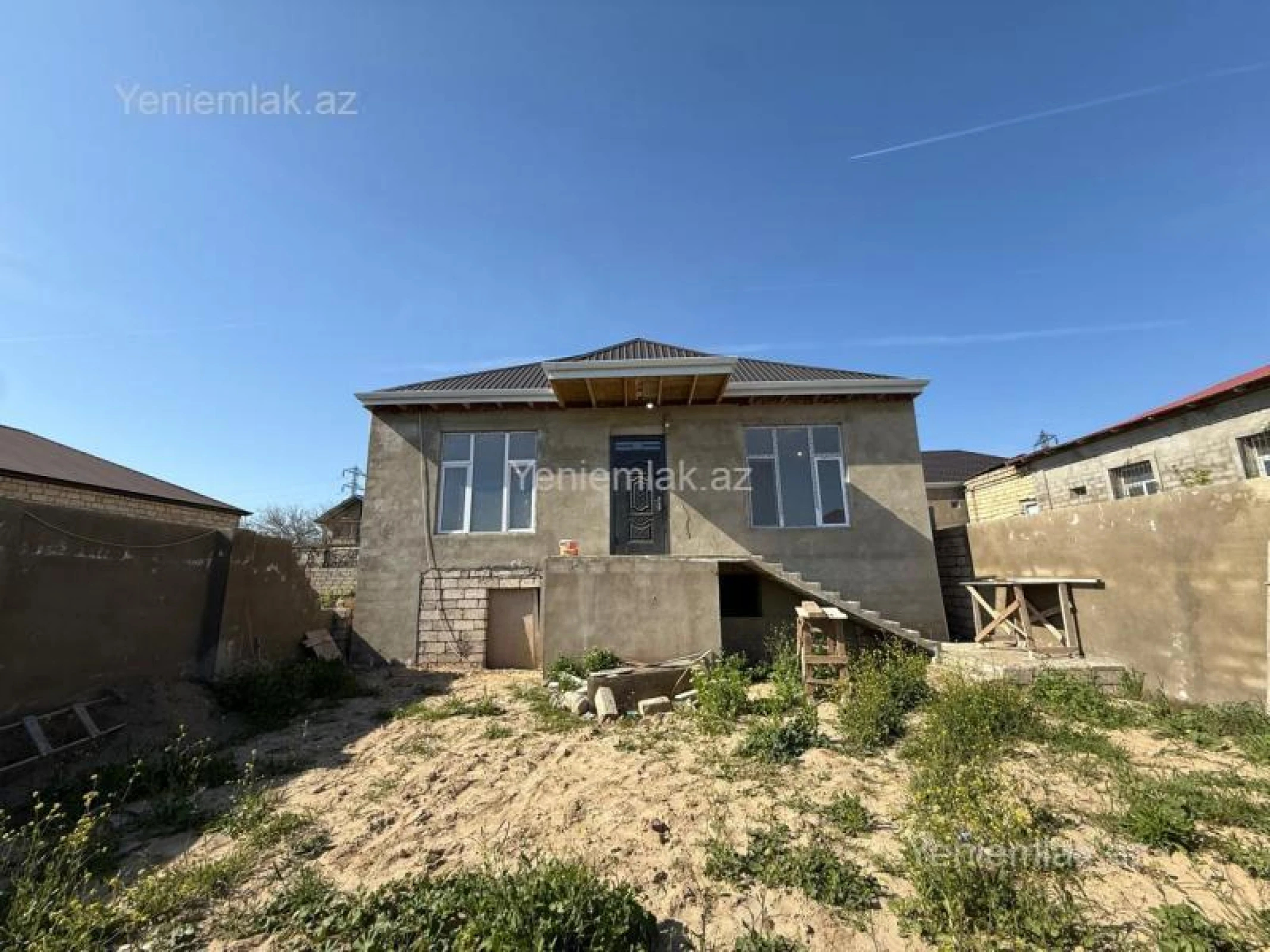 Satılır 4 otaqlı həyət evi 130 m²