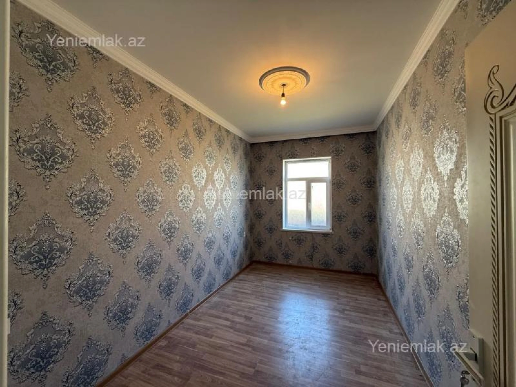 Satılır 4 otaqlı həyət evi 130 m²