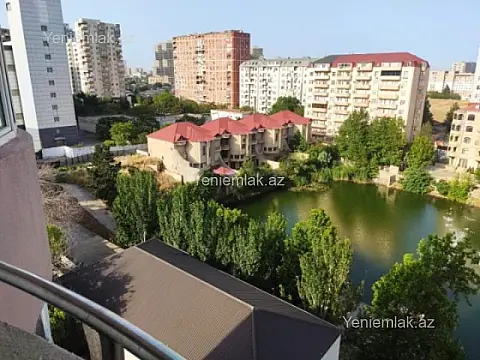 Satılır 3 otaqlı yeni tikili 160 m²