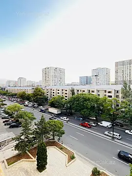 Satılır 3 otaqlı yeni tikili 160 m²