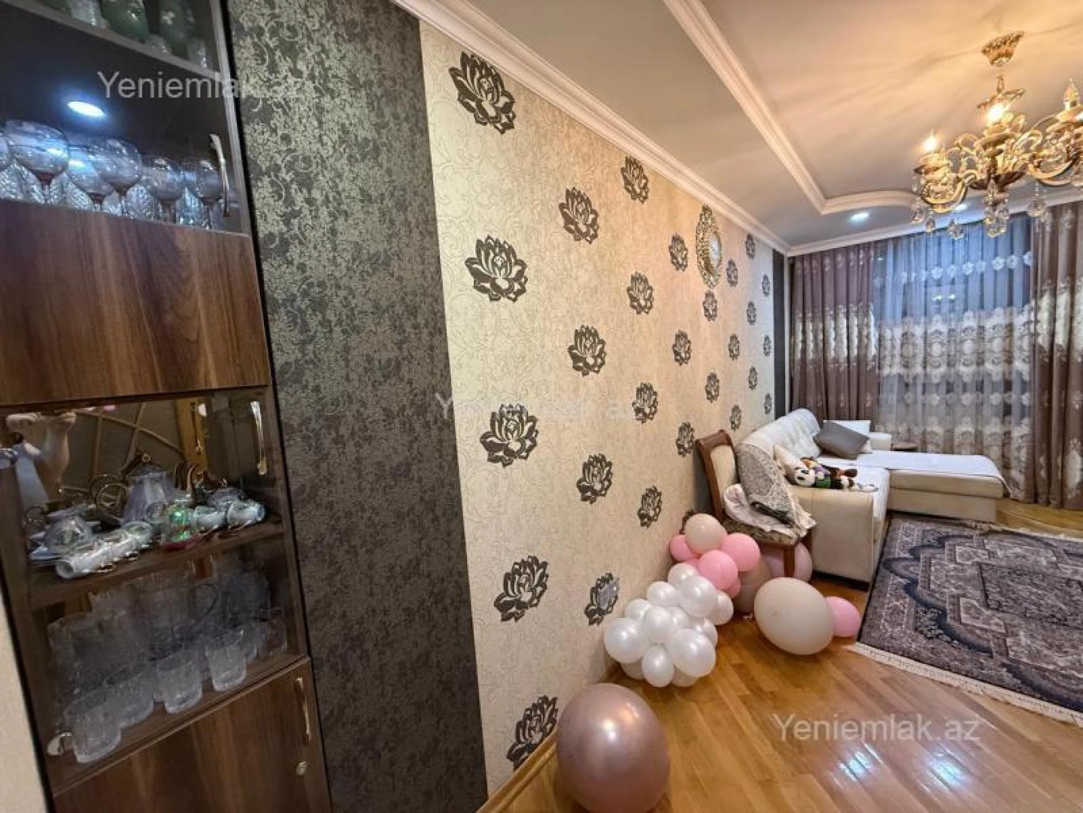 Satılır 2 otaqlı yeni tikili 90 m²