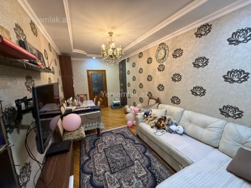 Satılır 2 otaqlı yeni tikili 90 m²