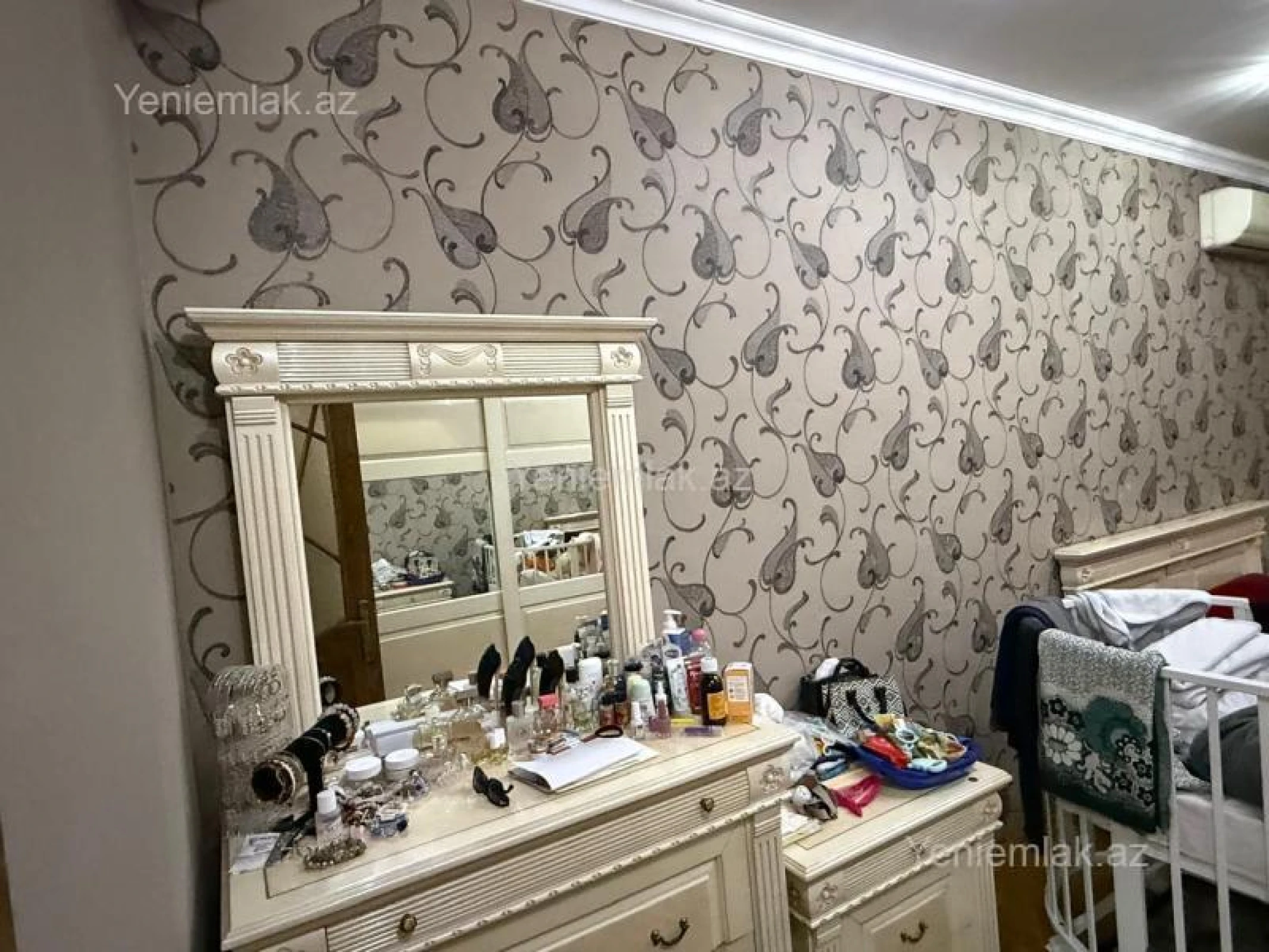 Satılır 2 otaqlı yeni tikili 90 m²