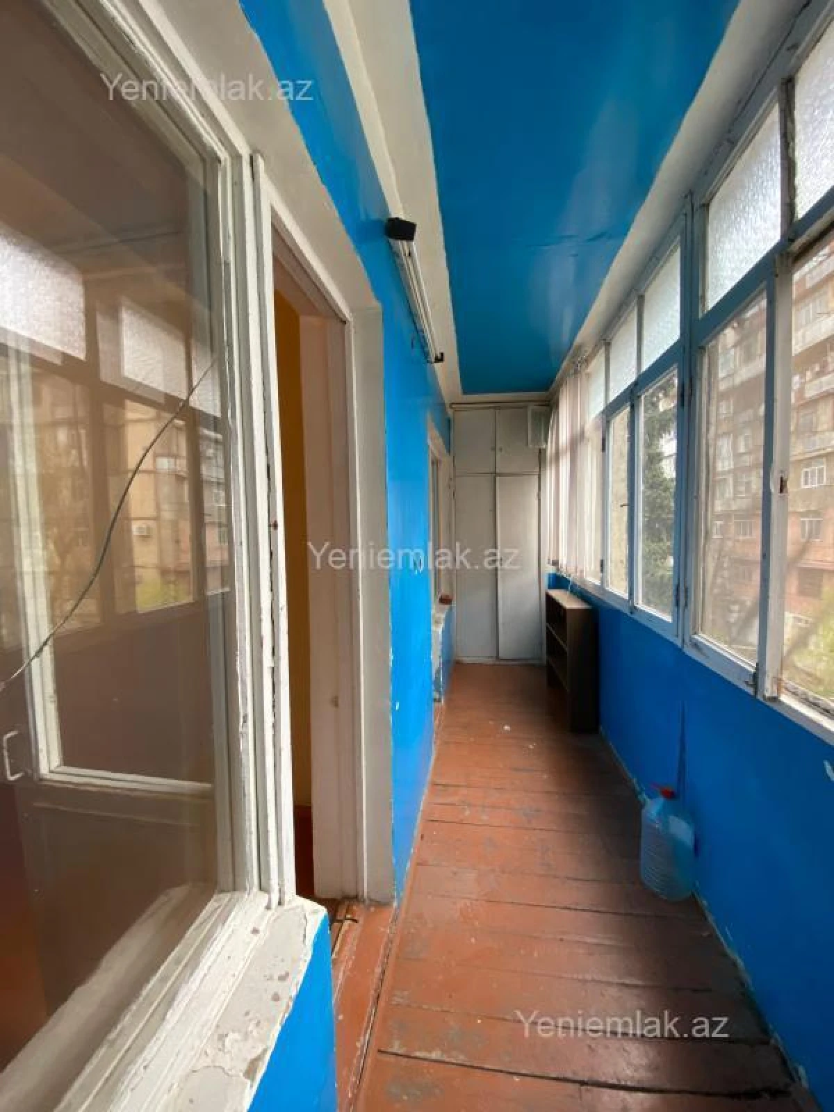 Satılır 3 otaqlı köhnə tikili 80 m²