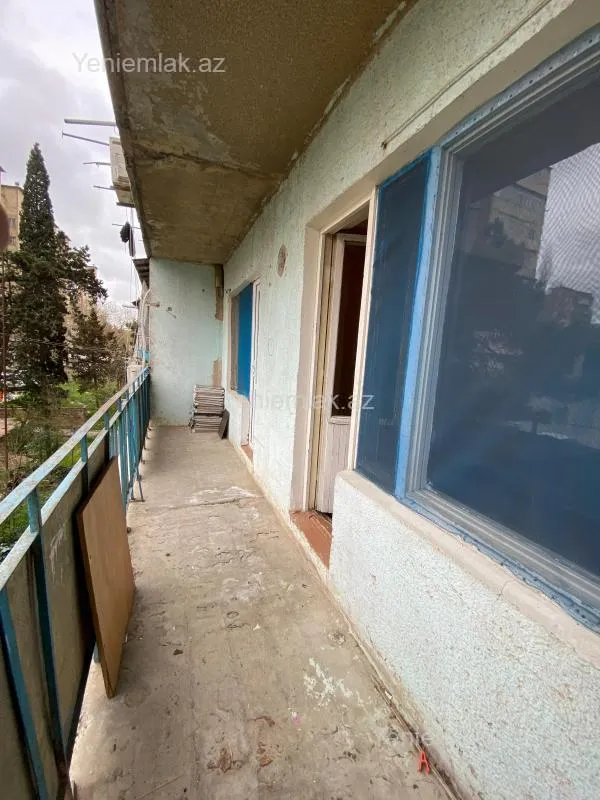 Satılır 3 otaqlı köhnə tikili 80 m²