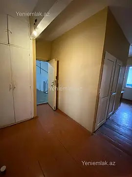 Satılır 3 otaqlı köhnə tikili 80 m²