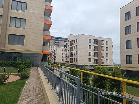 Satılır 3 otaqlı yeni tikili 140 m²