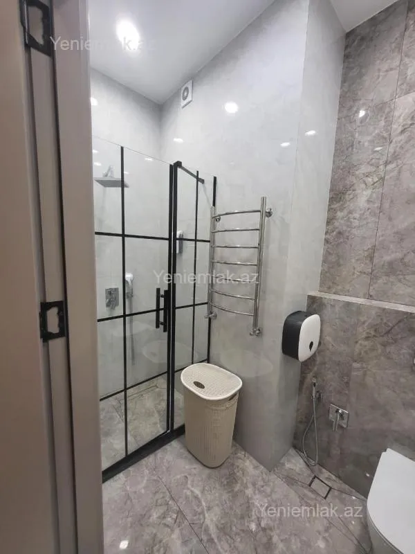 Satılır 2 otaqlı yeni tikili 60 m²
