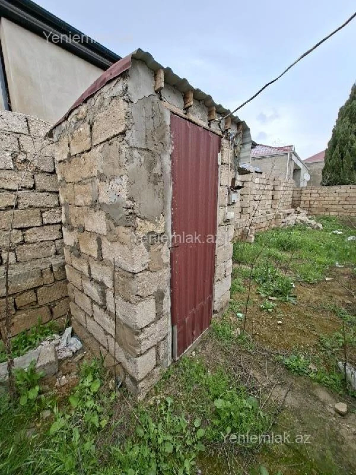 Satılır 2 otaqlı həyət evi 67 m²