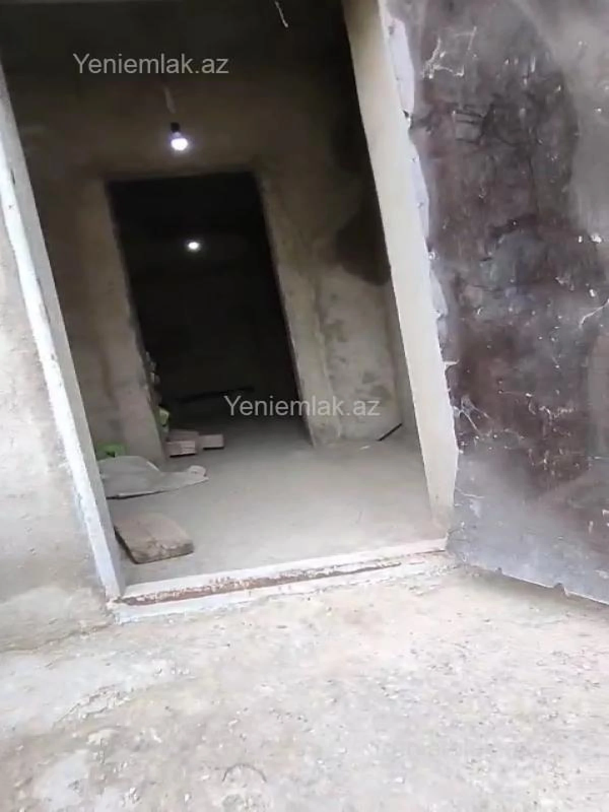 Satılır 2 otaqlı həyət evi 67 m²