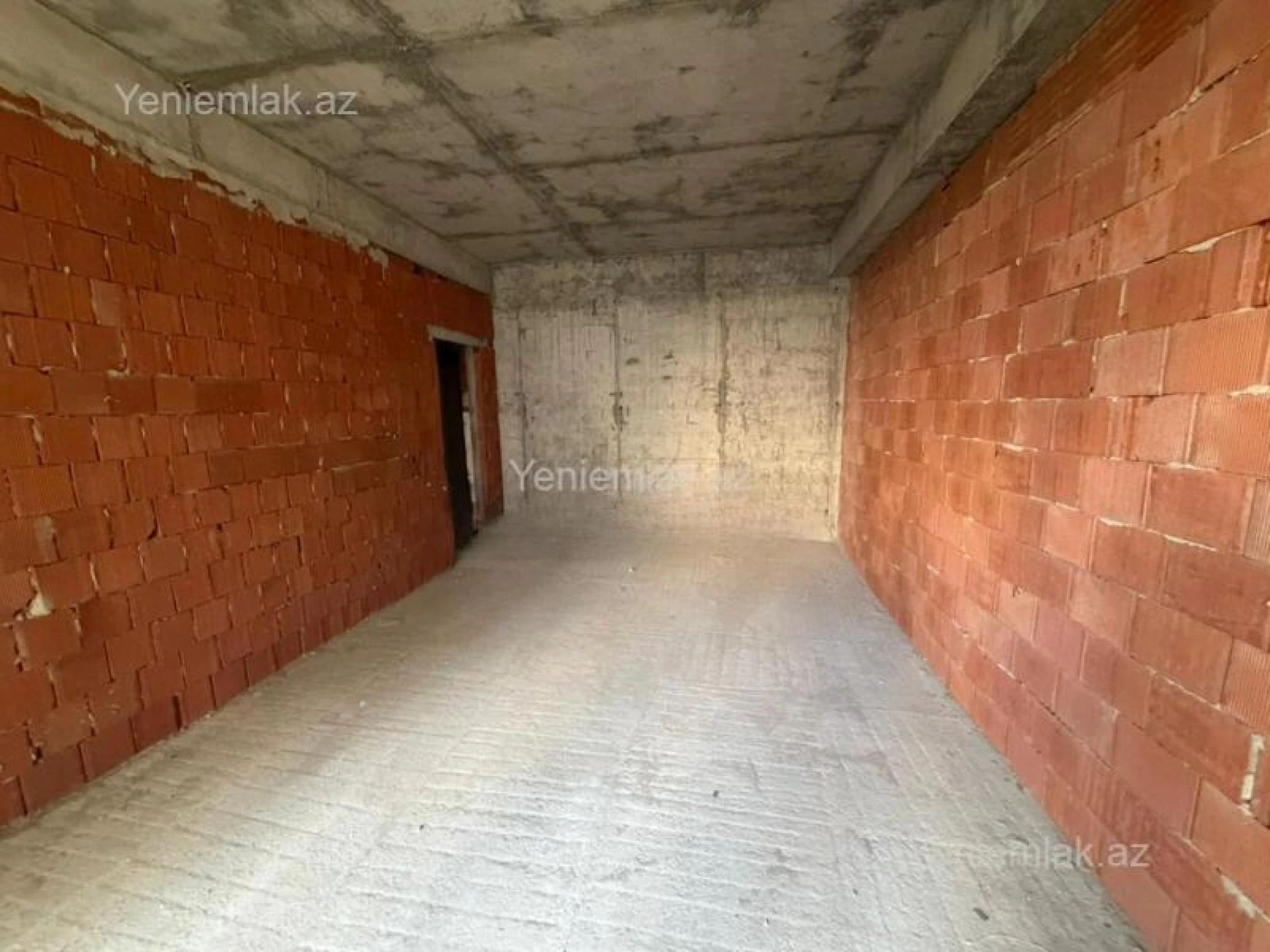 Satılır 3 otaqlı yeni tikili 147 m²