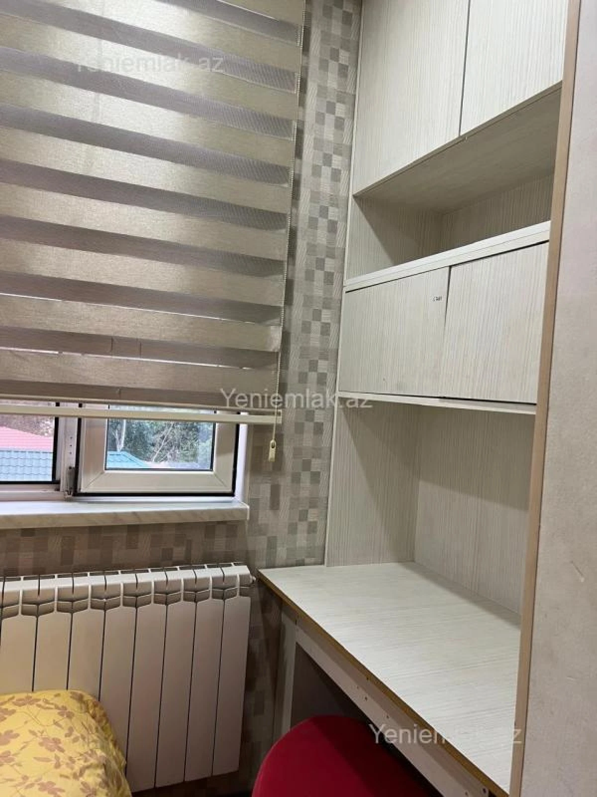Satılır 2 otaqlı köhnə tikili 55 m²