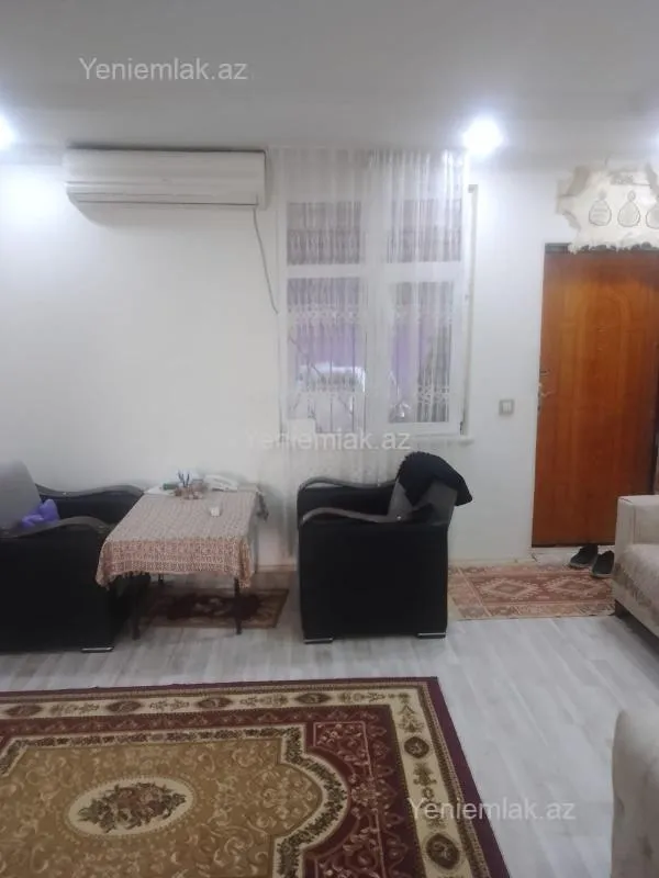 Satılır 3 otaqlı həyət evi 100 m²