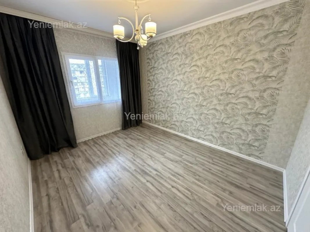 Satılır 2 otaqlı köhnə tikili 60 m²