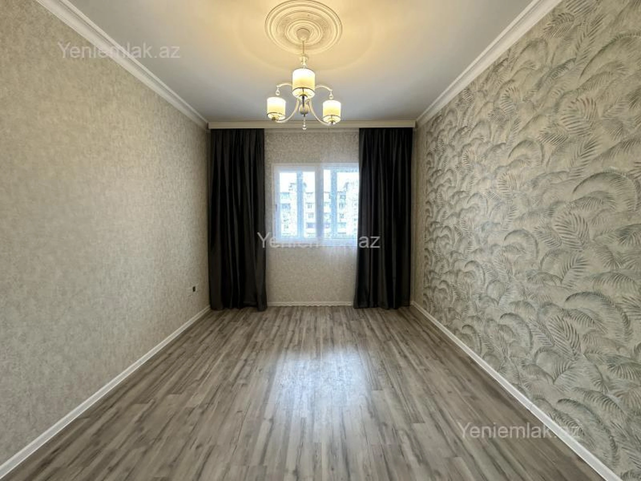 Satılır 2 otaqlı köhnə tikili 60 m²
