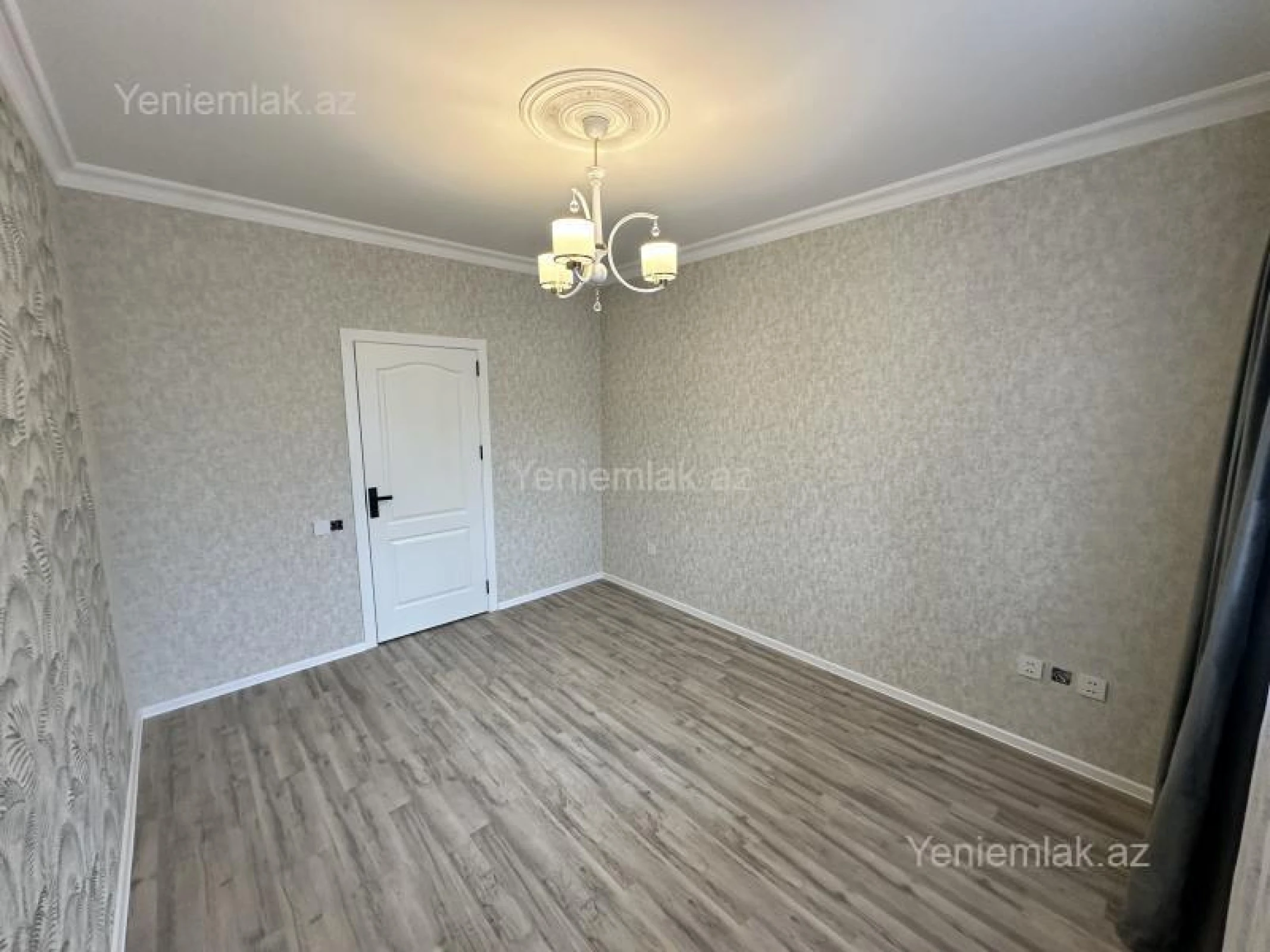 Satılır 2 otaqlı köhnə tikili 60 m²